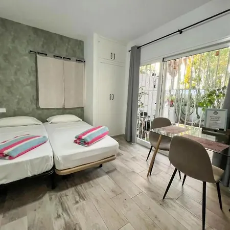 Precioso Estudio Con Terraza Privada Y Bbq En Apartmanhotel Costa Del Silencio