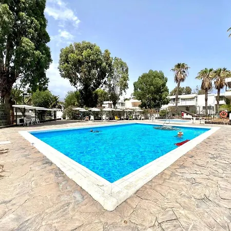 Lägenhetshotell Acogedor Estudio Con Bbq Y Terraza Ideal