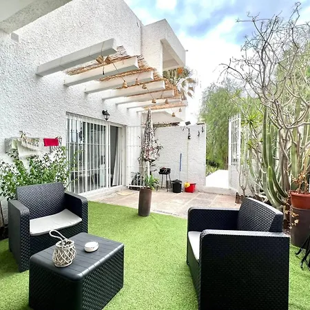 Lägenhetshotell Acogedor Estudio Con Bbq Y Terraza Ideal